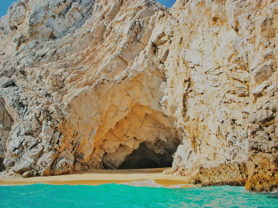 brown rock formation close-up photography — Los Cabos