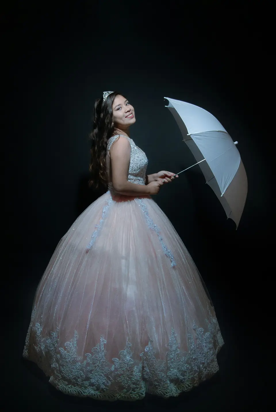 Quinceañera photography inspiration — 4